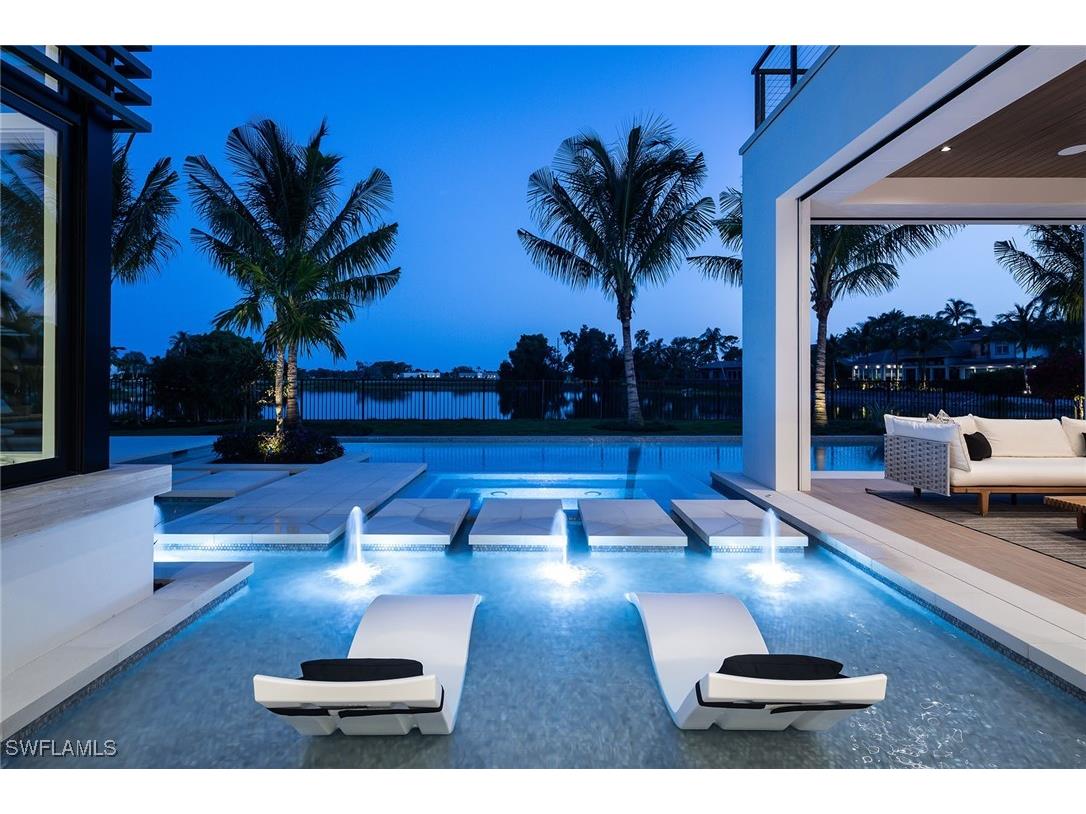 584 Banyan Boulevard Naples FL 34102 224030036 image46