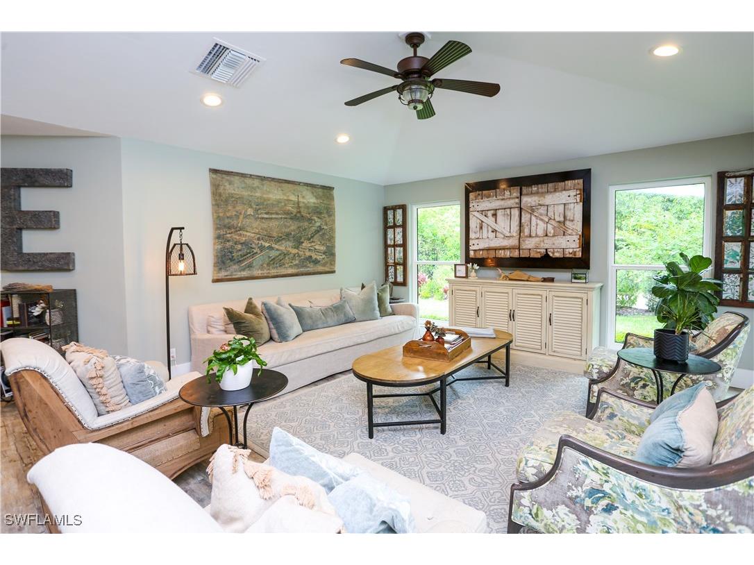 5840 Bur Oaks Lane Naples FL 34119 225065915 image14