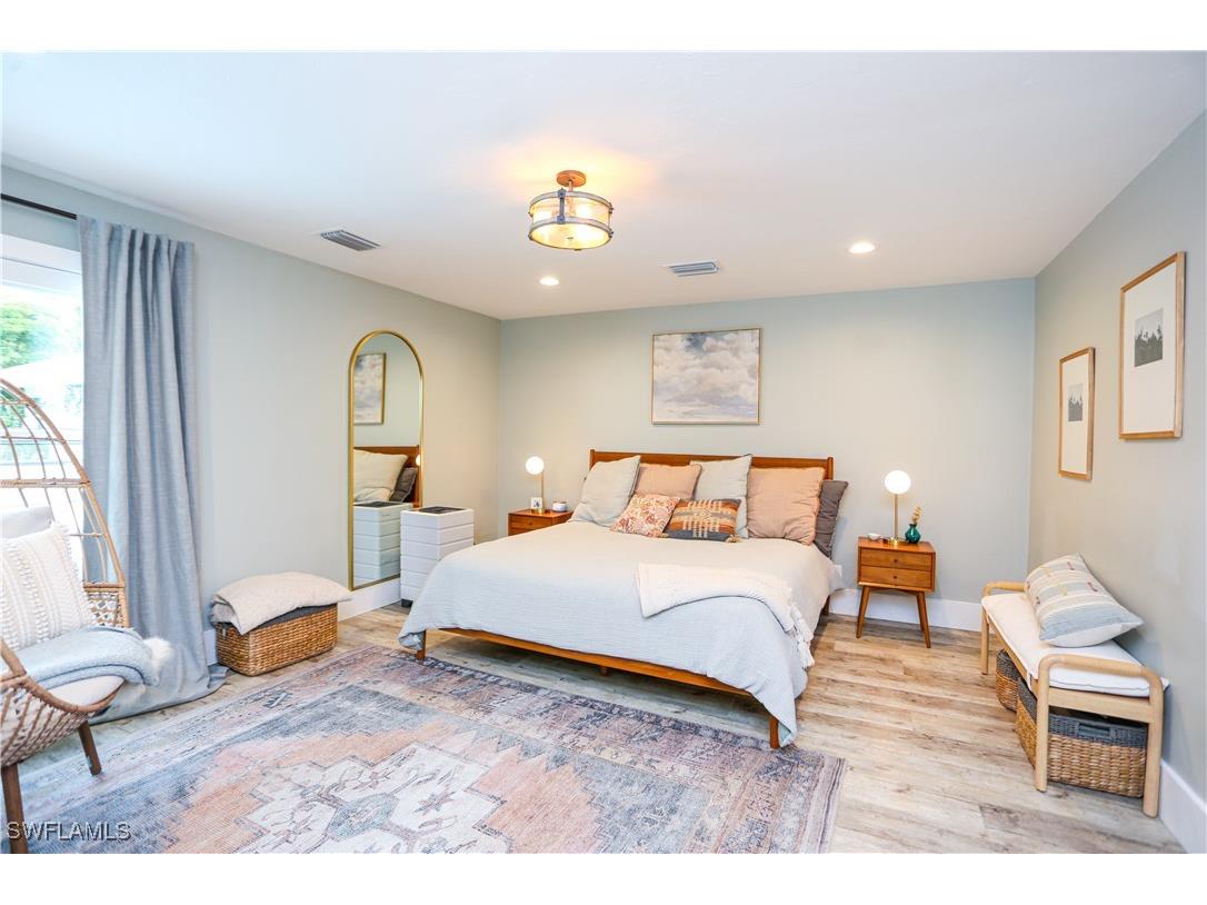 5840 Bur Oaks Lane Naples FL 34119 225065915 image15