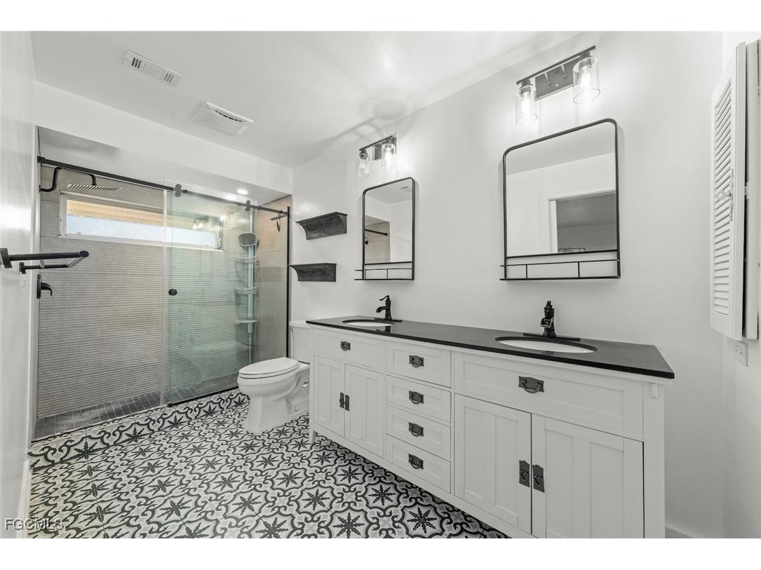 5840 Crabwood Court Fort Myers FL 33919 2025025786 image29