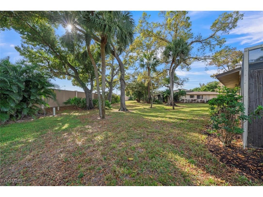 5840 Crabwood Court Fort Myers FL 33919 2025025786 image42