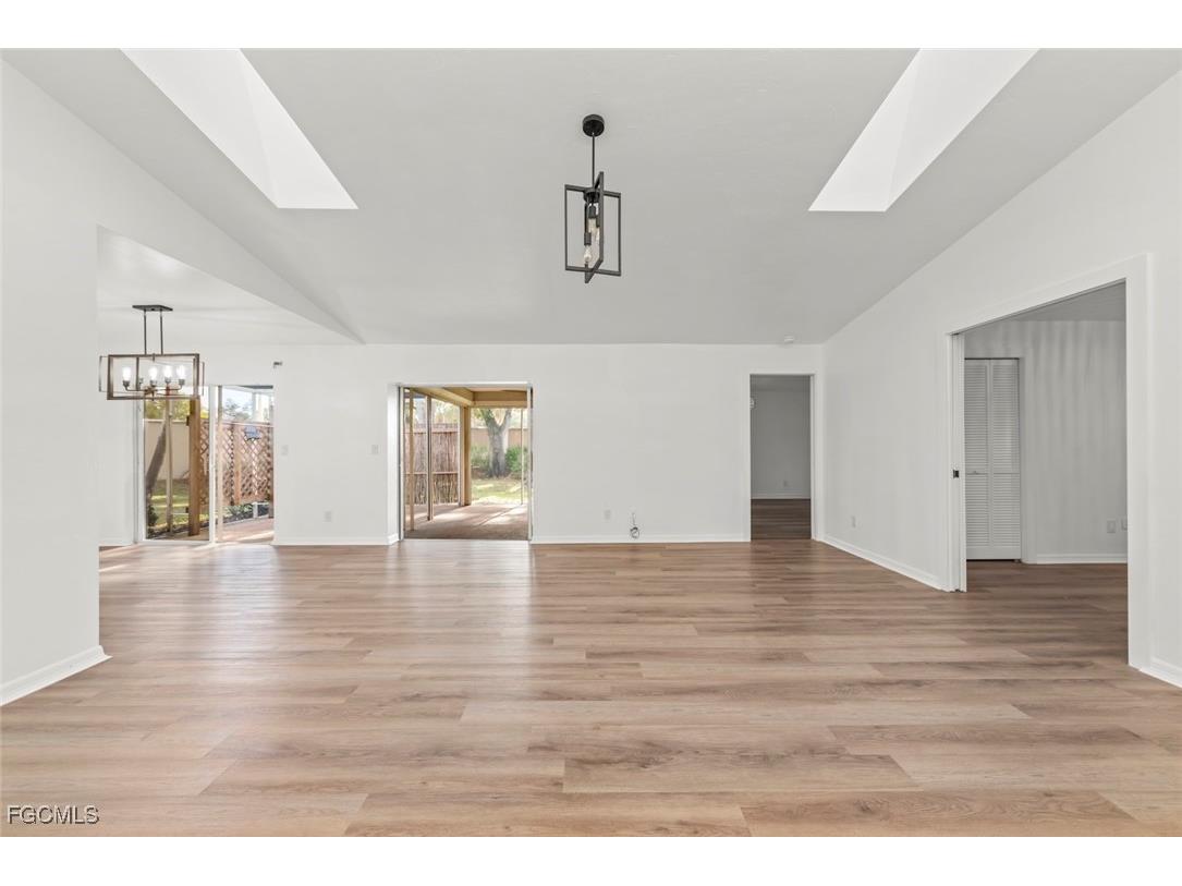 5840 Crabwood Court Fort Myers FL 33919 2025025786 image9