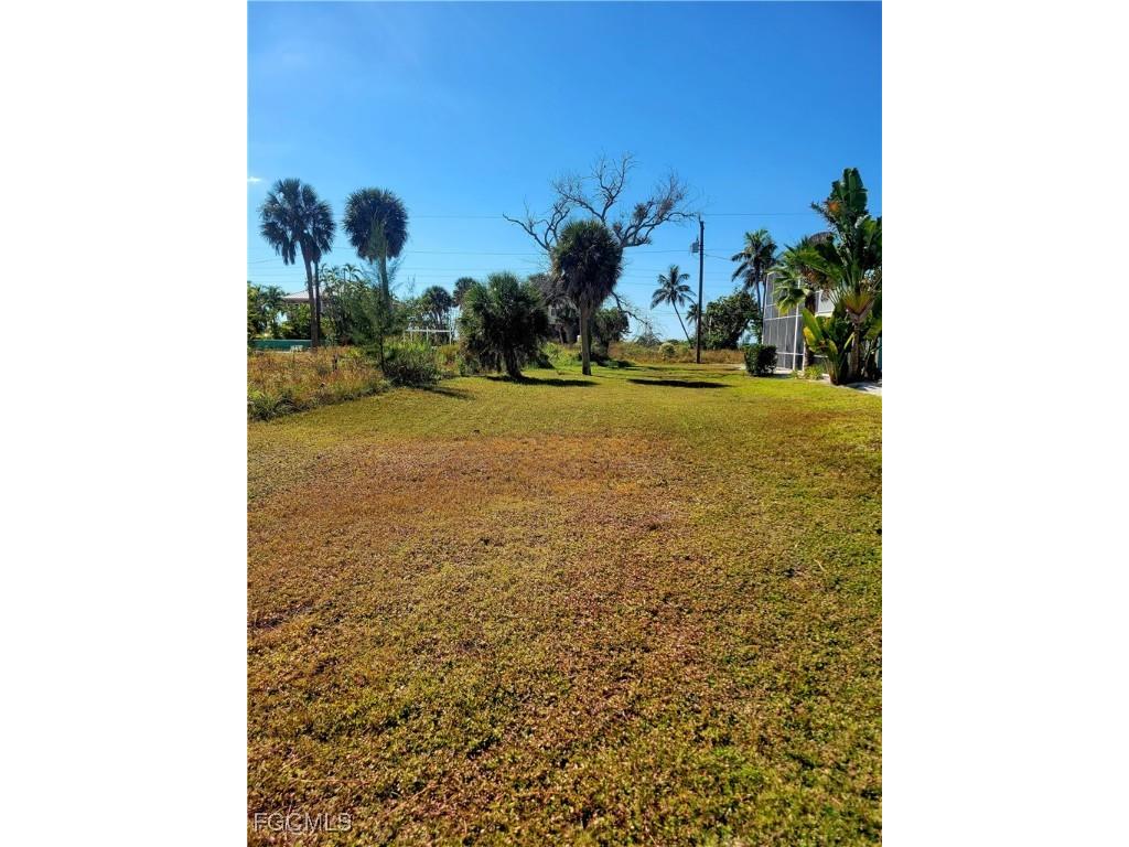 5840 Lauder Street Fort Myers Beach FL 33931 224023088 image2