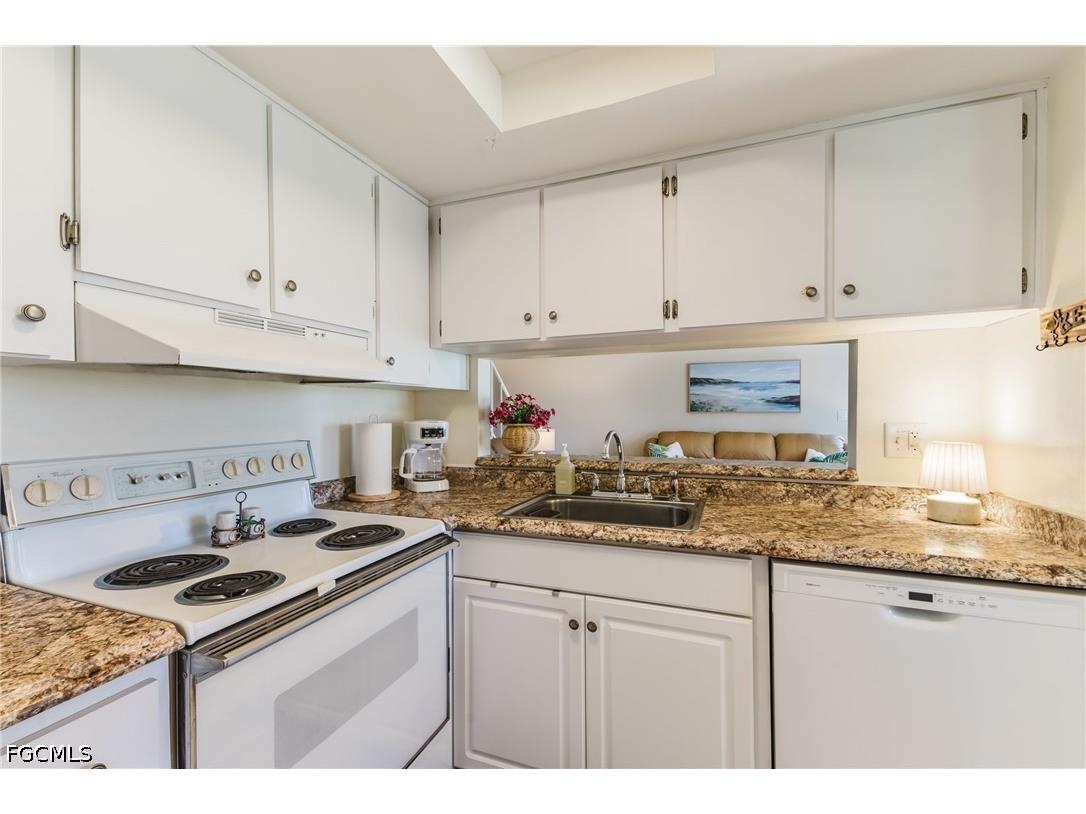 5840 Vancouver Circle #2 Fort Myers FL 33907 2026024507 image15