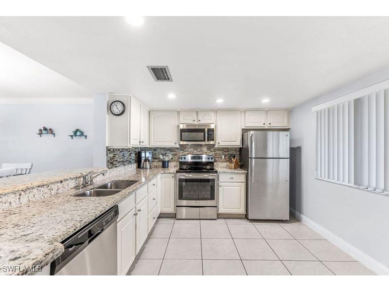 5841 Rattlesnake Hamm Road #I-101 Naples FL 34113 224102038 image1