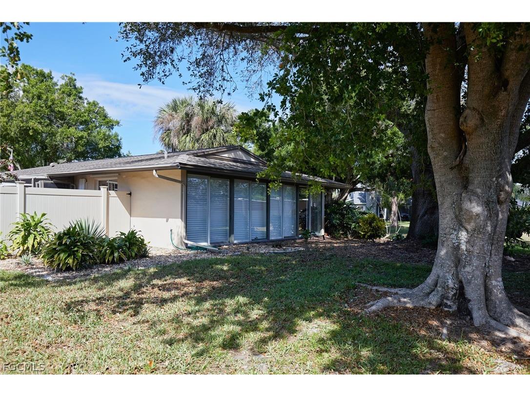 5844 Crabwood Court Fort Myers FL 33919 2026012669 image27