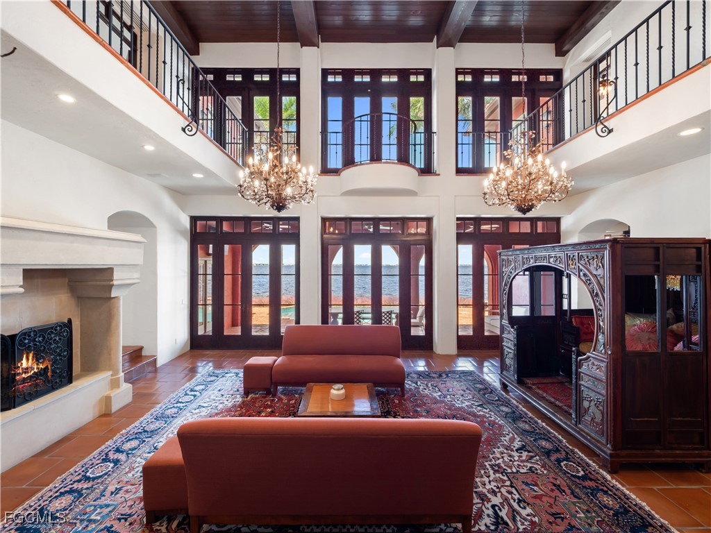 5844 Riverside Lane Fort Myers FL 33919 2025017019 image10