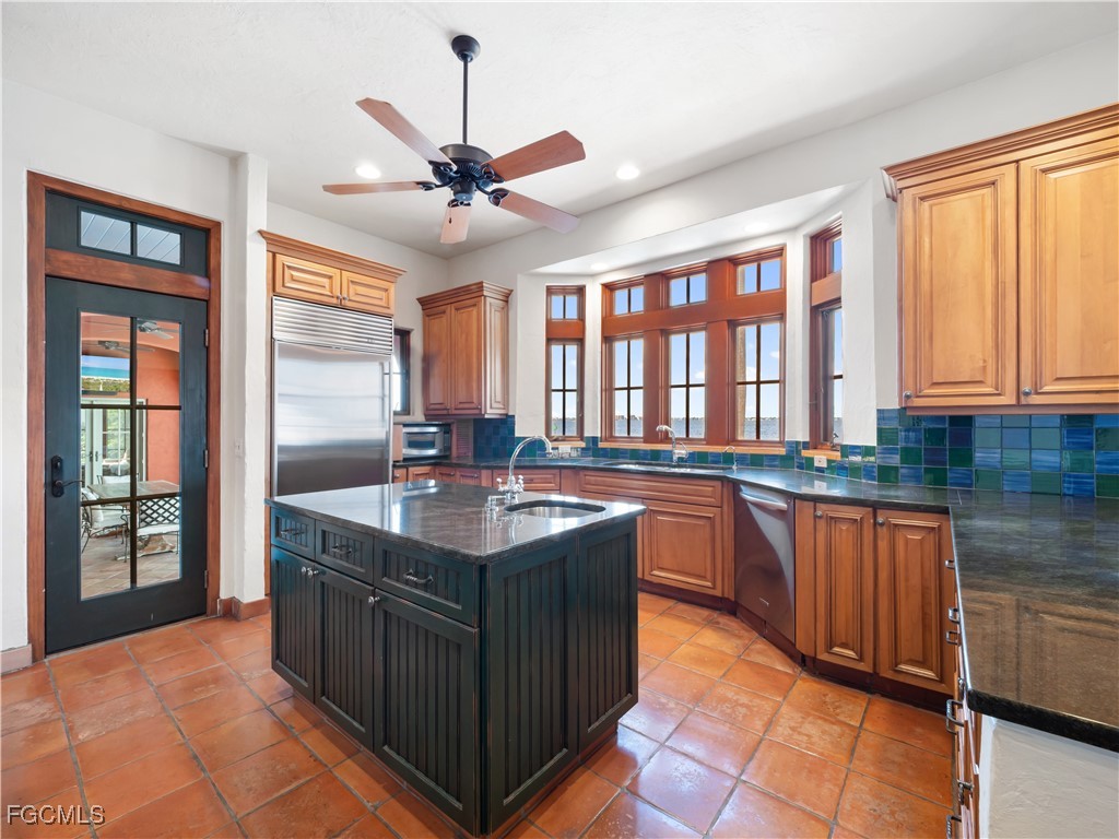 5844 Riverside Lane Fort Myers FL 33919 2025017019 image16