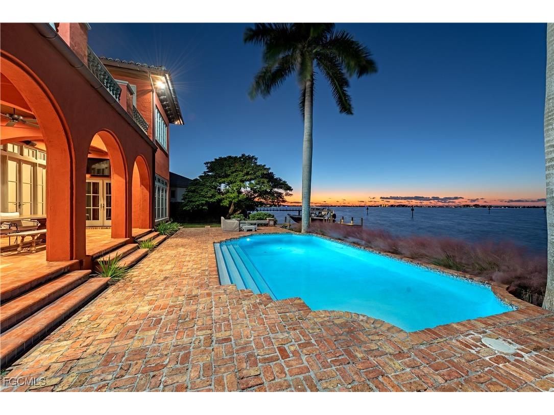 5844 Riverside Lane Fort Myers FL 33919 2025017019 image7