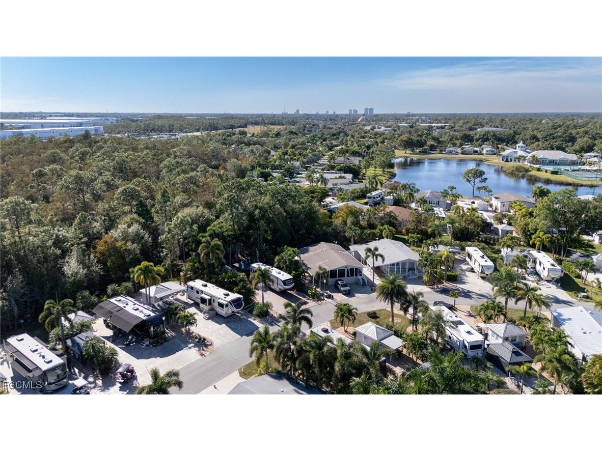 5846 Burrwood Court E Fort Myers FL 33905 2025020635 image7