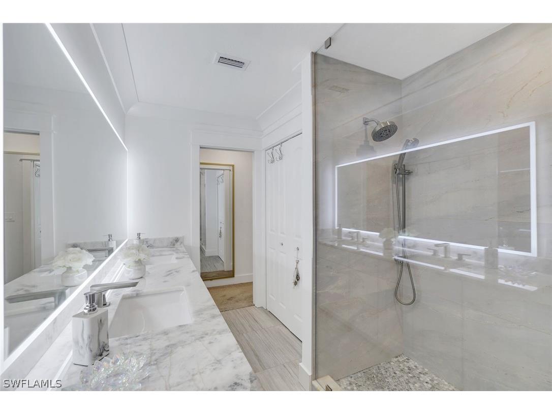 585 100th Avenue N Naples FL 34108 226006831 image14