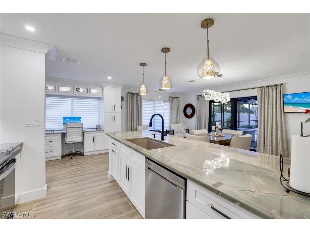 585 100th Avenue N Naples FL 34108 226006831 image7