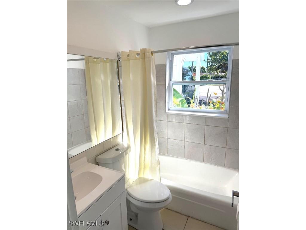 585 14th Street N Naples FL 34102 226000370 image15