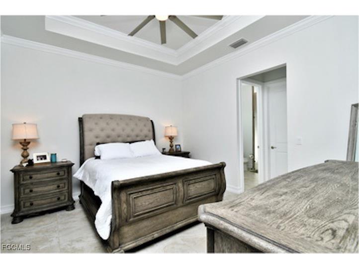 585 41st Avenue NW Naples FL 34120 2025005449 image10