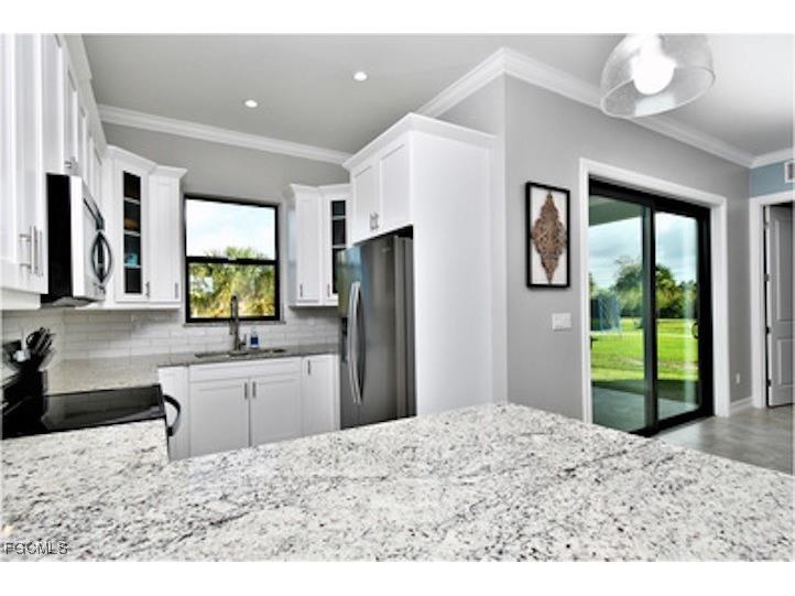 585 41st Avenue NW Naples FL 34120 2025005449 image14