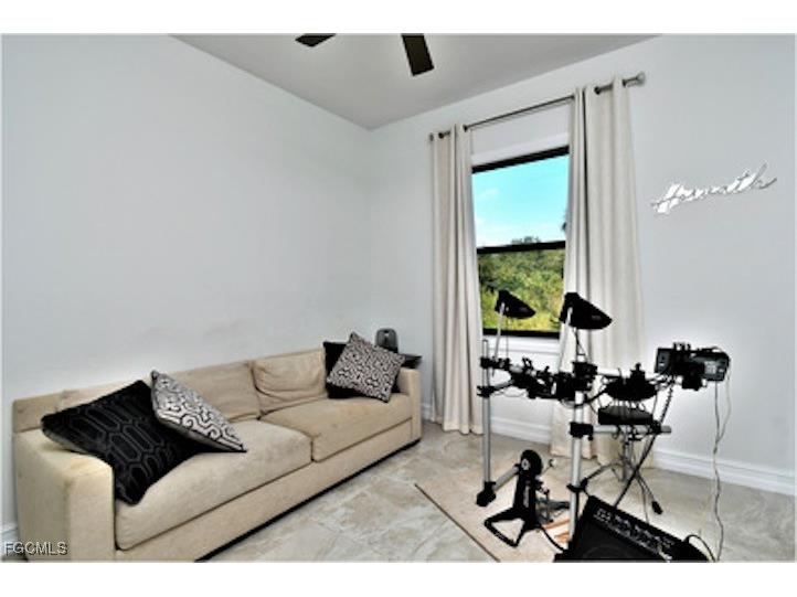 585 41st Avenue NW Naples FL 34120 2025005449 image23