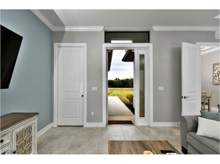 585 41st Avenue NW Naples FL 34120 2025005449 image3