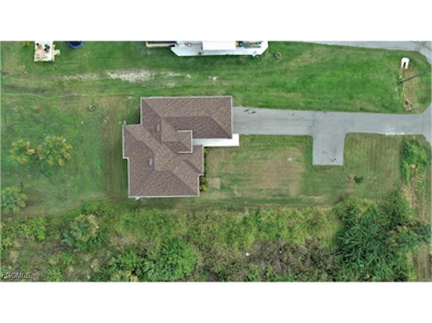 585 41st Avenue NW Naples FL 34120 2025005449 image36