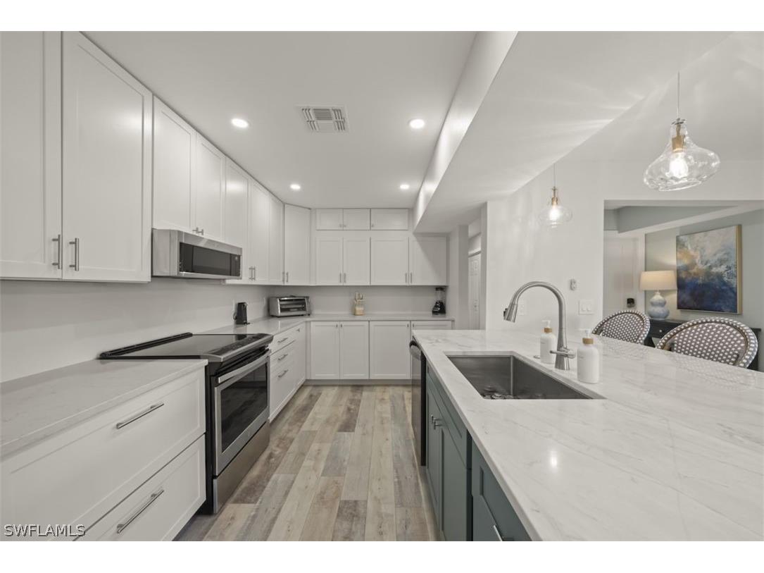585 E Gulf Drive #A2 Sanibel FL 33957 226009206 image10