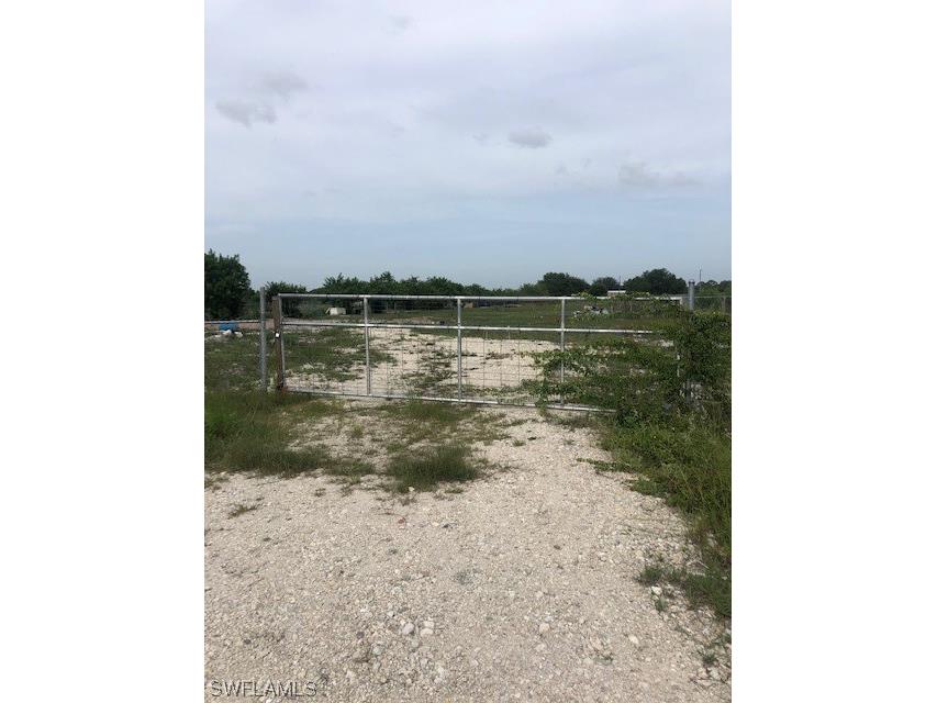 585 N Olivo Street Clewiston FL 33440 223014432 image1