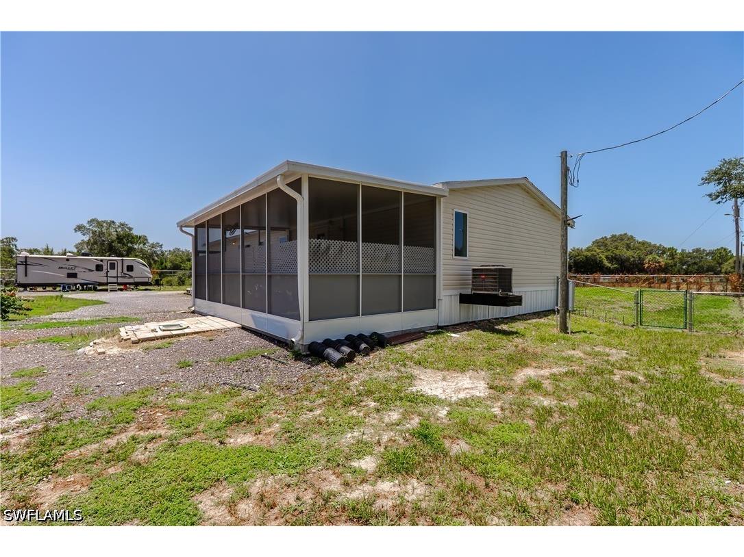 585 S Lindero Street Clewiston FL 33440 226027072 image32