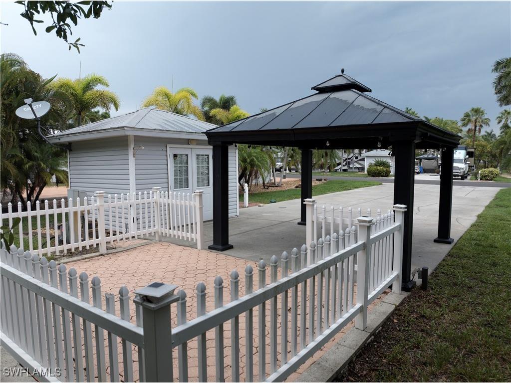 5850 Maplewood Court Fort Myers FL 33905 225052066 image14