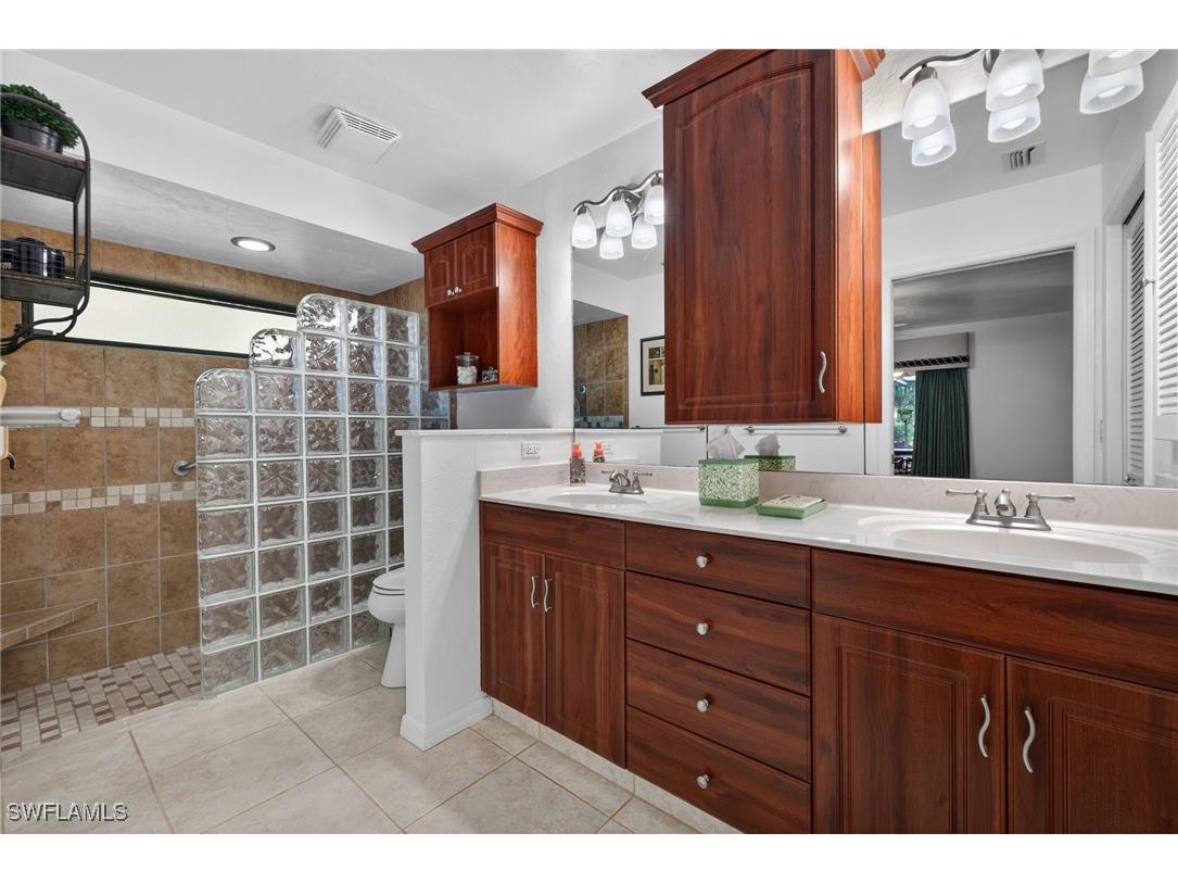 5857 Wyldewood Lakes Court Fort Myers FL 33919 226001950 image20