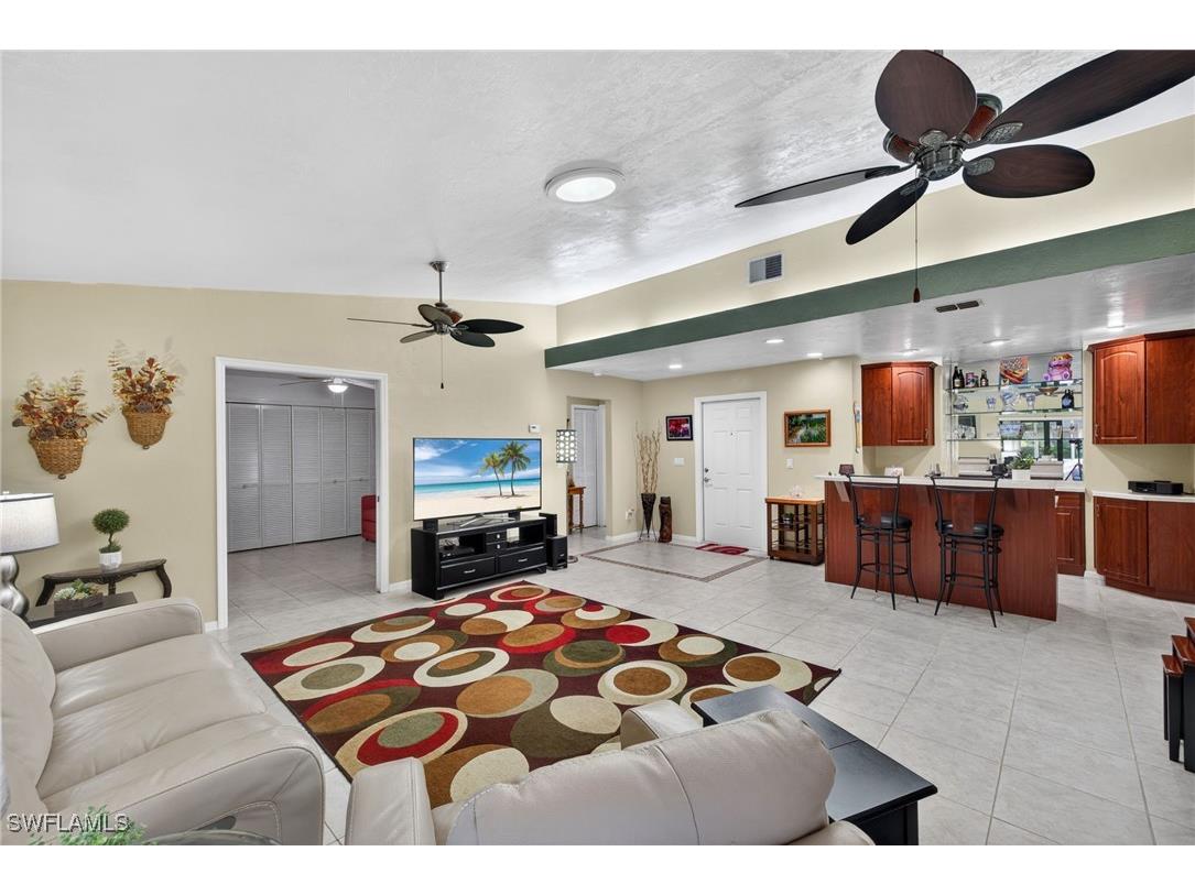 5857 Wyldewood Lakes Court Fort Myers FL 33919 226001950 image3