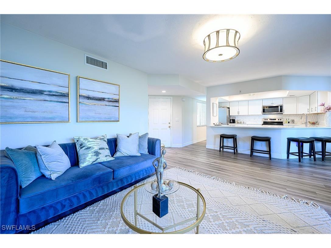 586 Beachwalk Circle #O-205 Naples FL 34108 225050465 image2