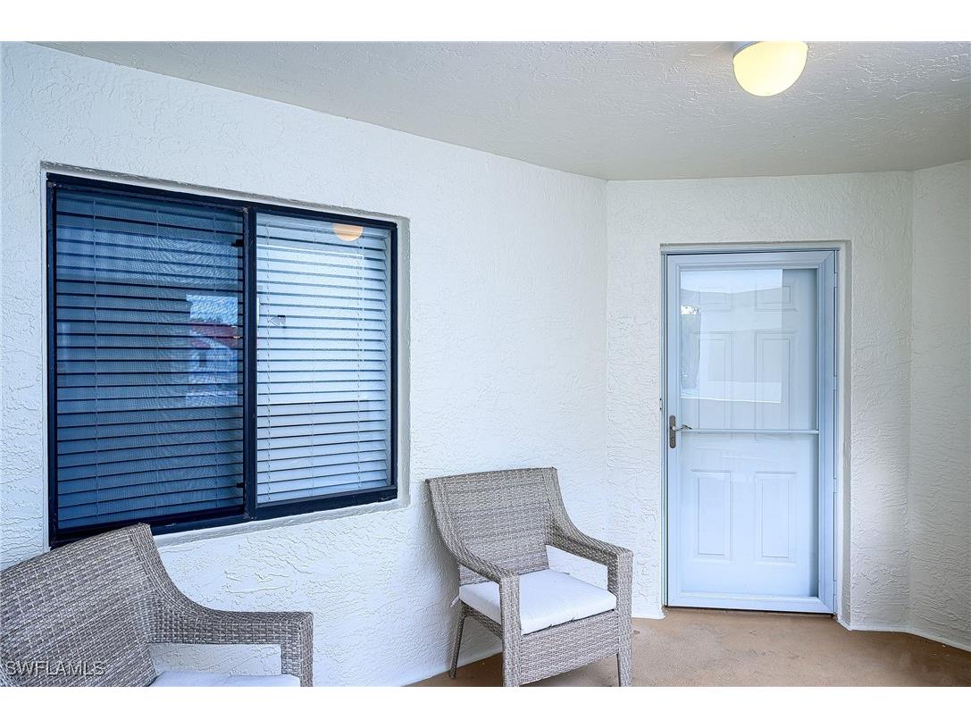 586 Beachwalk Circle #O-205 Naples FL 34108 225050465 image4