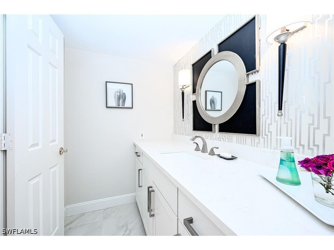 586 Beachwalk Circle #O-205 Naples FL 34108 226021501 image20