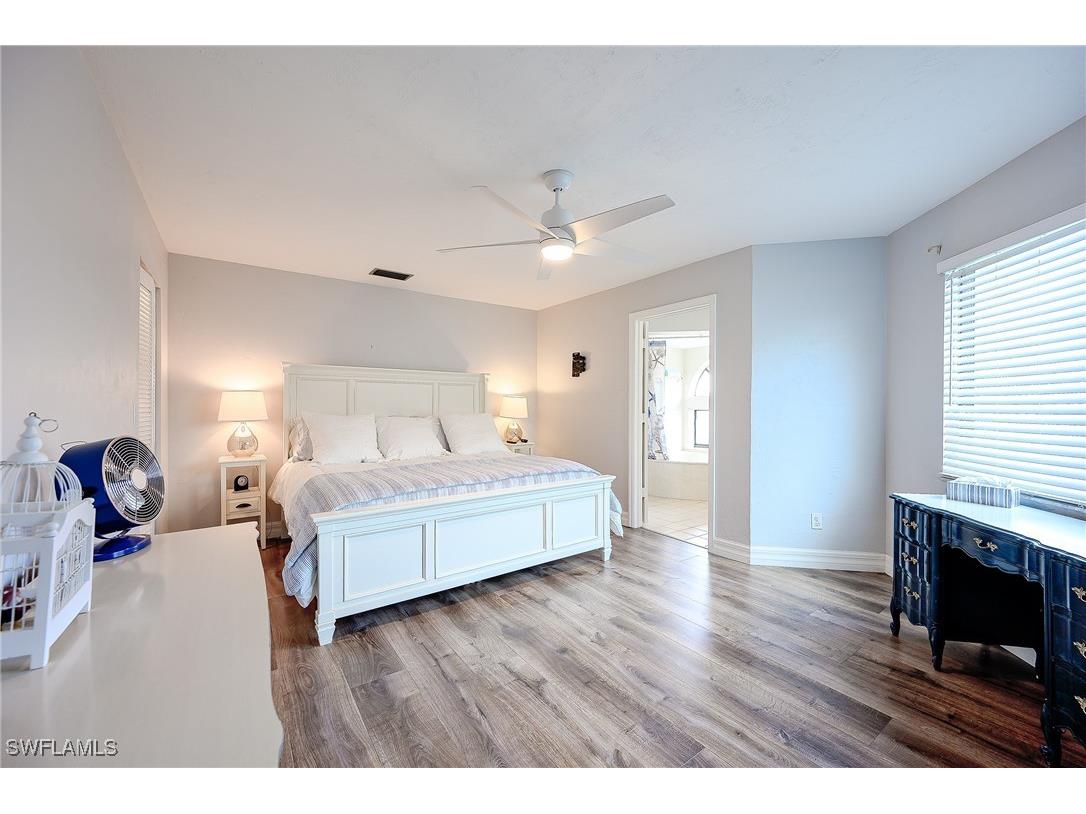 586 Beachwalk Circle #O-305 Naples FL 34108 225074157 image17