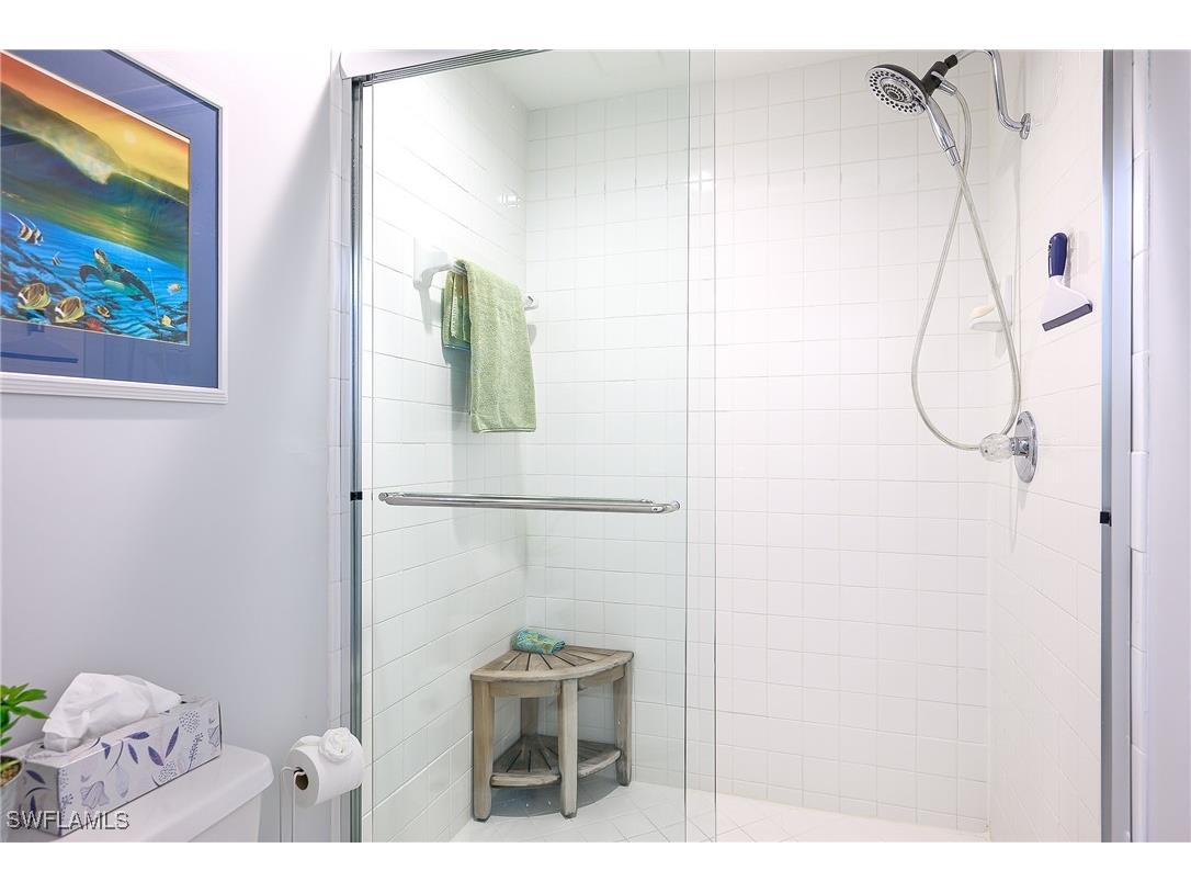 586 Beachwalk Circle #O-305 Naples FL 34108 225074157 image21