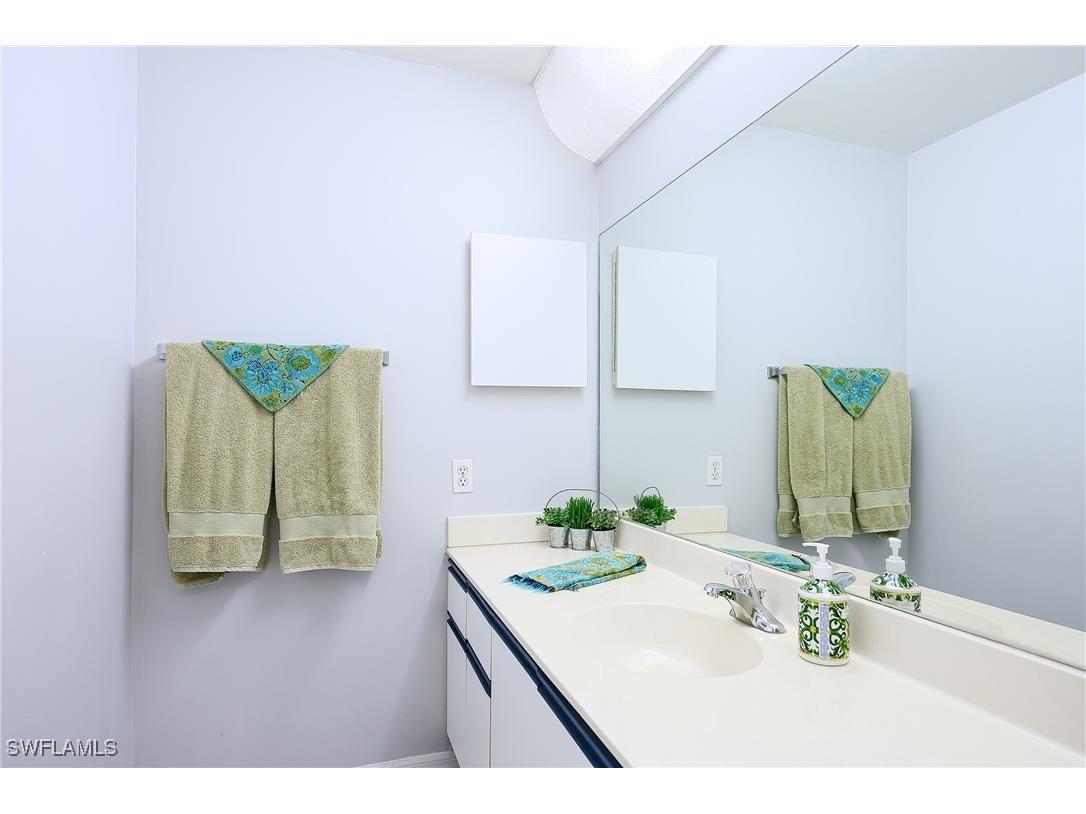 586 Beachwalk Circle #O-305 Naples FL 34108 225074157 image22