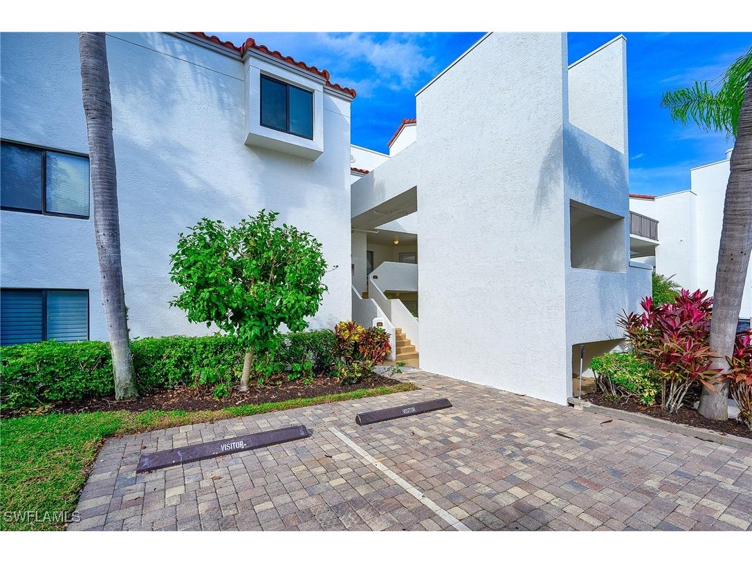 586 Beachwalk Circle #O206 Naples FL 34108 225074639 image2