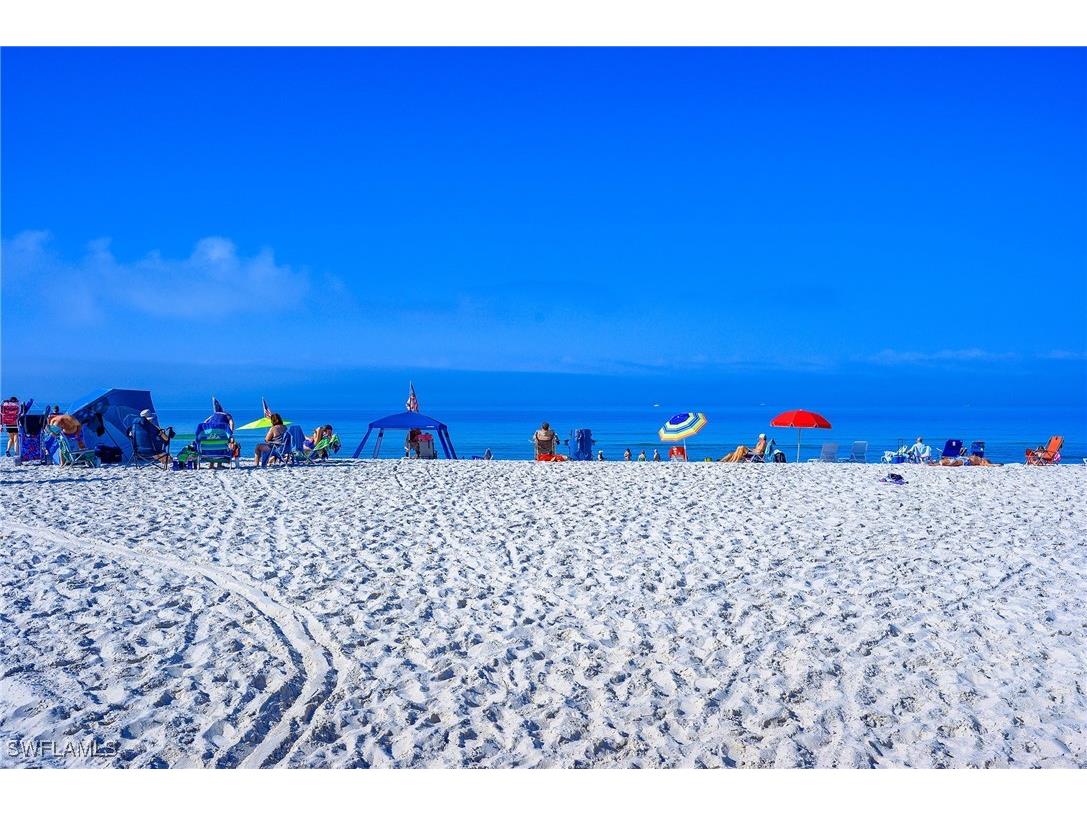 586 Beachwalk Circle #O206 Naples FL 34108 225074639 image20