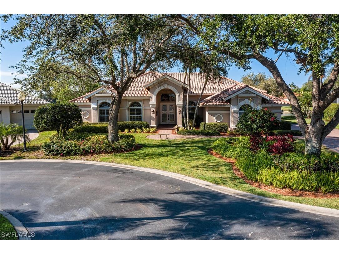 586 Wedgewood Way Naples FL 34119 223028373 image1