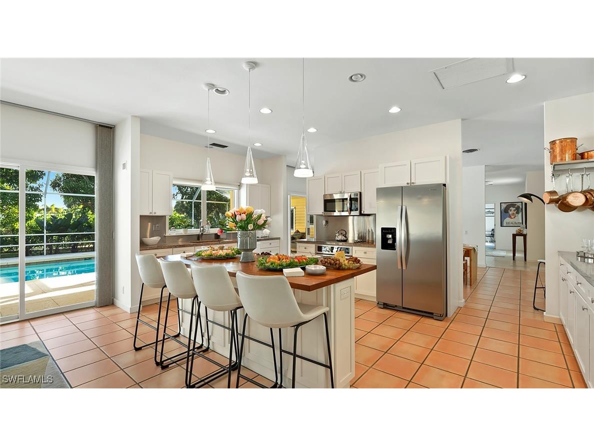 586 Yucca Road Naples FL 34102 225083200 image9