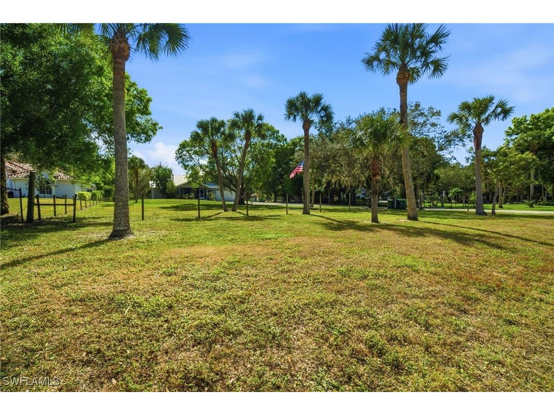 5860 Dogwood Way Naples FL 34116 226004111 image14