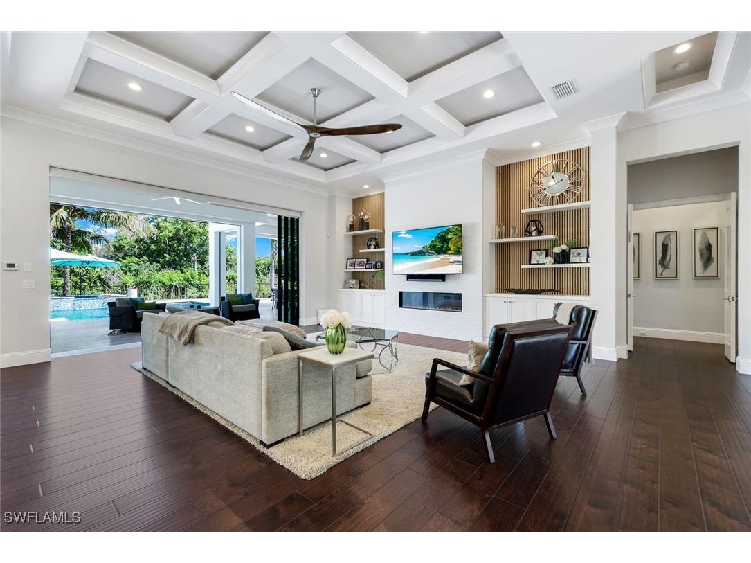 5861 Napa Woods Way Naples FL 34116 225074189 image1