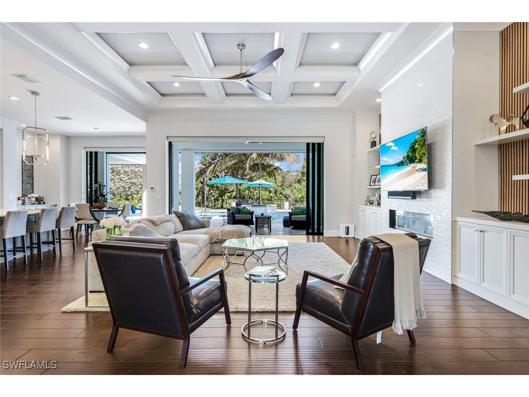 5861 Napa Woods Way Naples FL 34116 225074189 image4