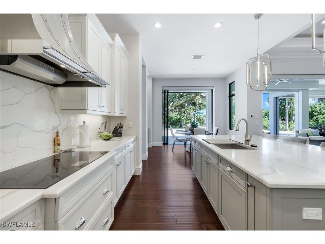 5861 Napa Woods Way Naples FL 34116 225074189 image7