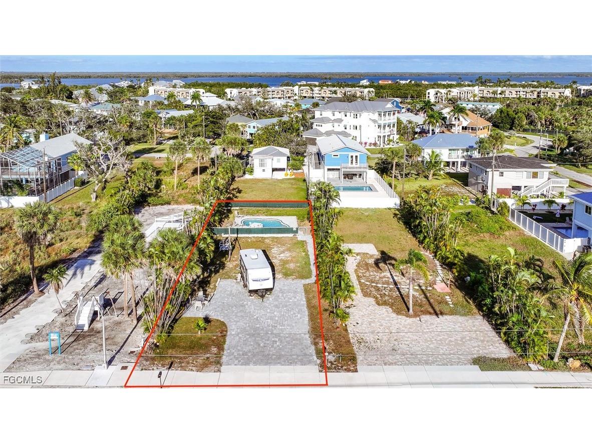 5863 Estero Boulevard Fort Myers Beach FL 33931 2025024437 image3