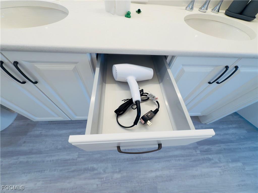 5865 Shell Cove Drive #105 Cape Coral FL 33914 2025017574 image16