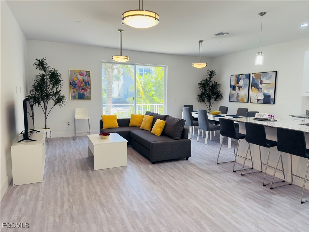 5865 Shell Cove Drive #105 Cape Coral FL 33914 2025017574 image4