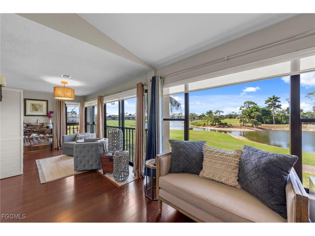 5865 Trailwinds Drive #623 Fort Myers FL 33907 2025019913 image1