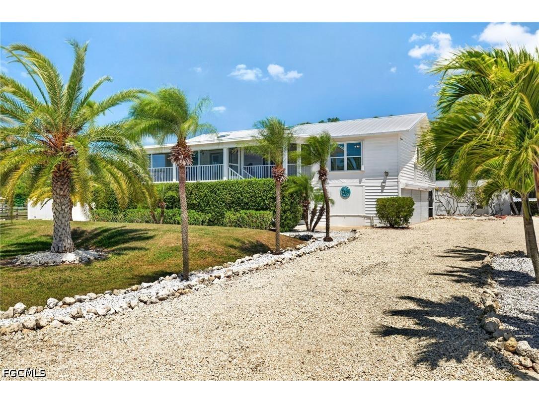 5866 Tahiti Drive Bokeelia FL 33922 2026018149 image1