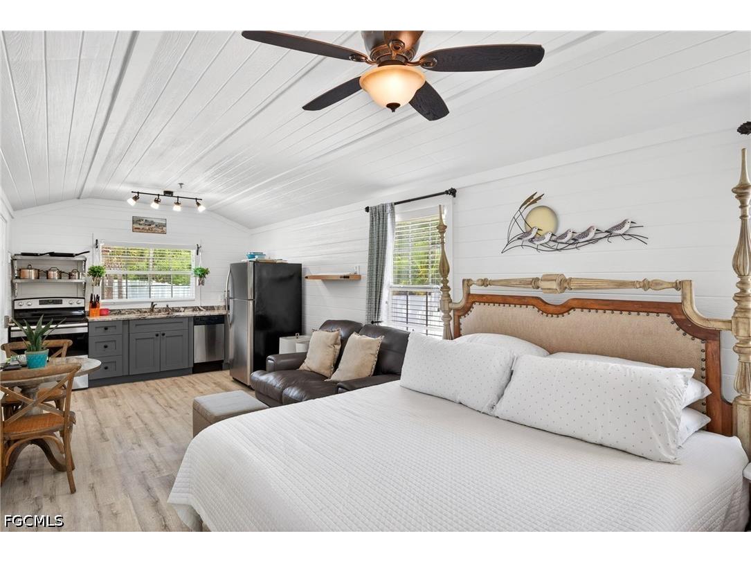5866 Tahiti Drive Bokeelia FL 33922 2026018149 image25