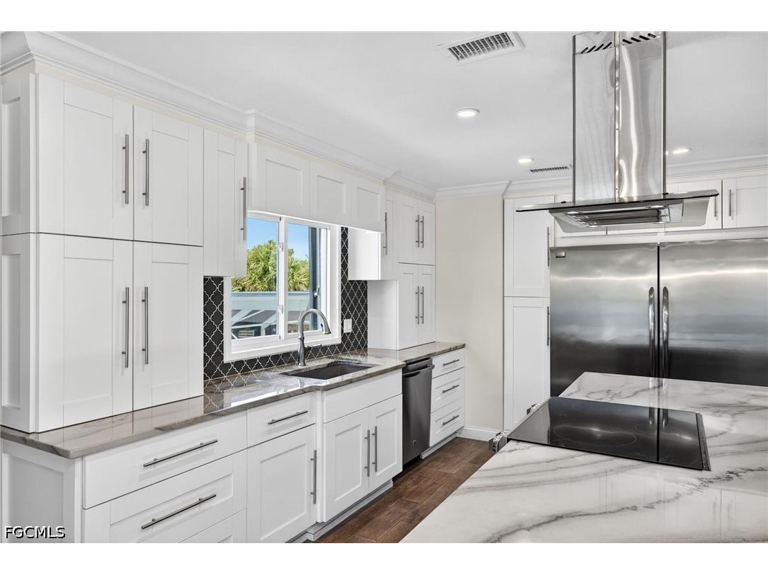 5866 Tahiti Drive Bokeelia FL 33922 2026018149 image9