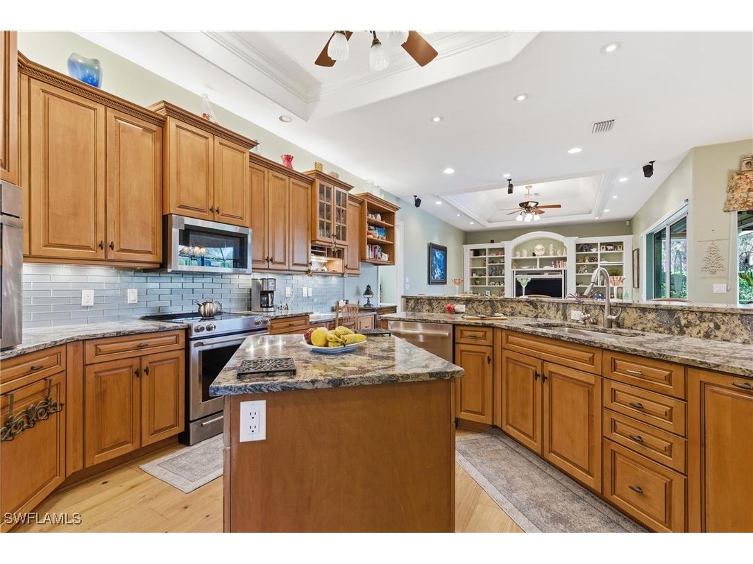 5867 Marble Court Naples FL 34110 226003403 image10